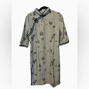Floral Mandarin Collar Cheongsam Dress in Light Sage